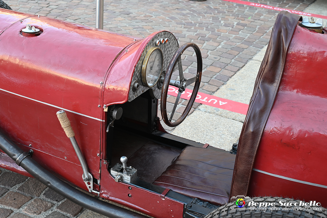VBS_3868 - Autolook Week - Le auto in Piazza San Carlo.jpg